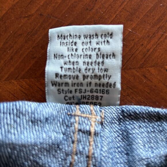 Freestyle Revolution Distressed Denim Jeans Shorts Woman Size 2 Sequins - Picture 4 of 7